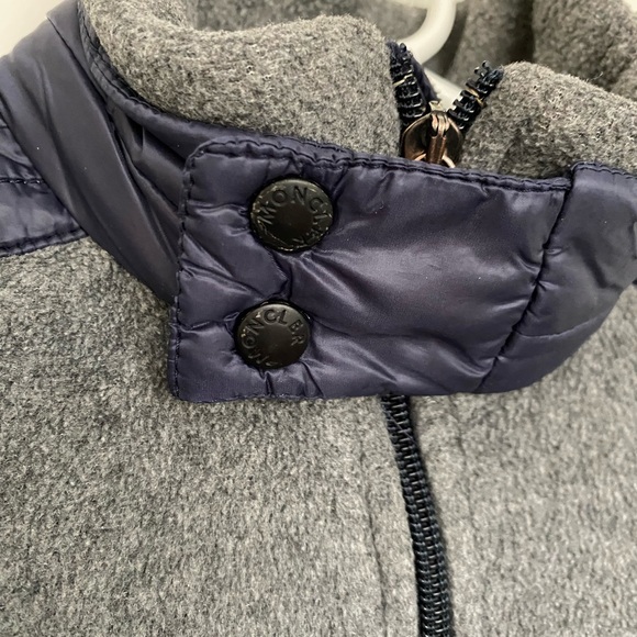 Authentic Moncler Kids Zip Cardigan - Picture 7 of 10
